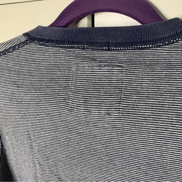 Abercrombie & Fitch Muscle Fit V-Neck Striped Shirt - Picture 11 of 15